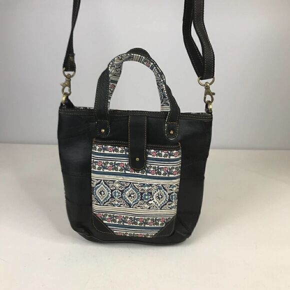 Vaan Blues Bucket Bag Xbody NWT - Picture 2 of 9